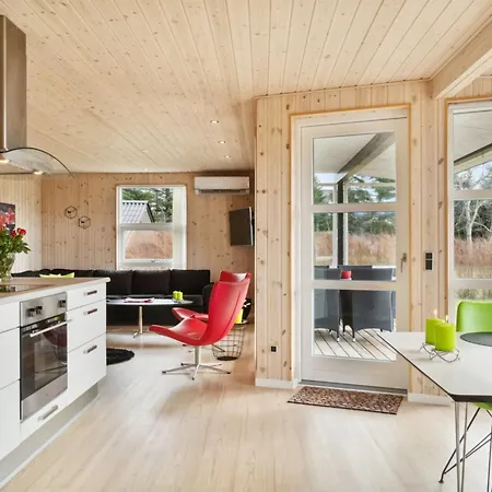 Semesterbostad Helke - 100m To The Inlet By Interhome